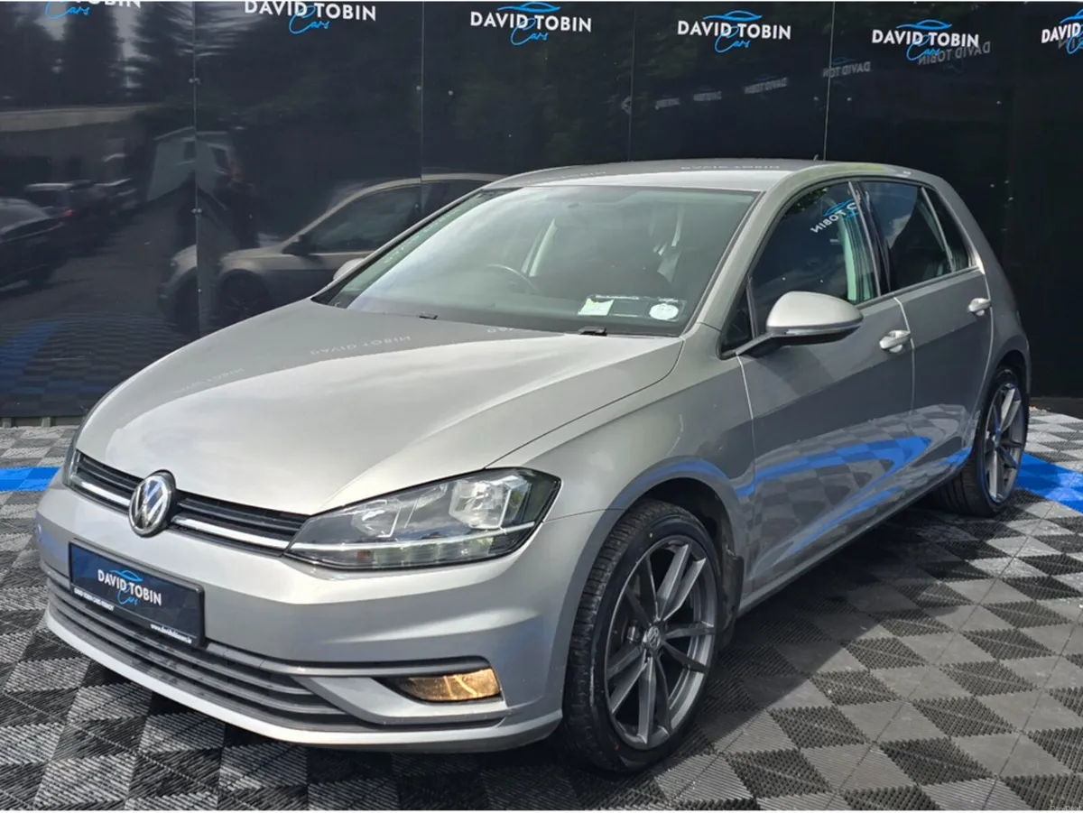 Volkswagen Golf TRENDLINE 1.0 TSI MANUAL 5SPEED 5D - Image 3