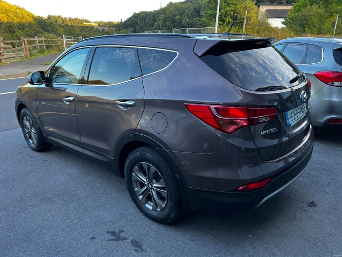 Hyundai Santa Fe 2.2 4WD EXECUTIVE 4DR AUTO - Image 5