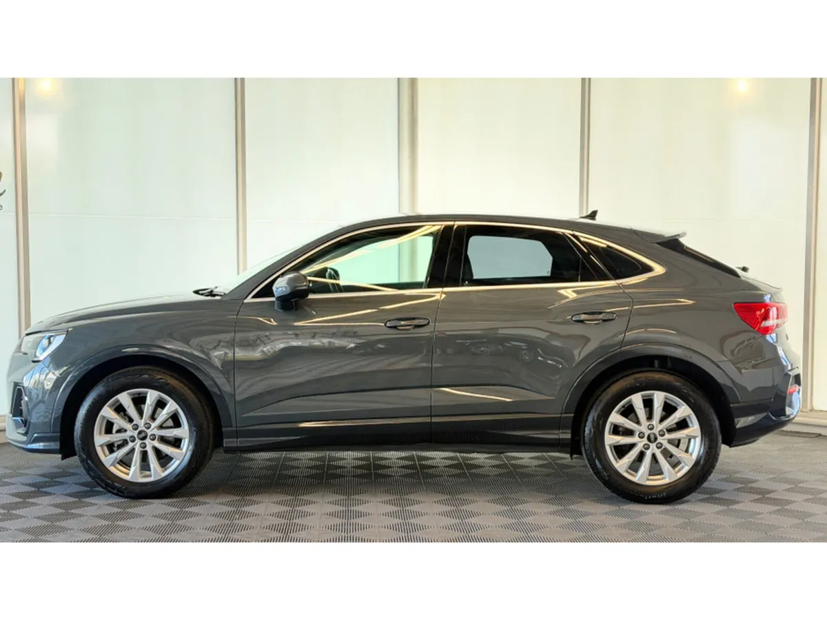 Audi Q3 SPORTBACK 35 TDI 150HP S-TRONIC SE - Image 2