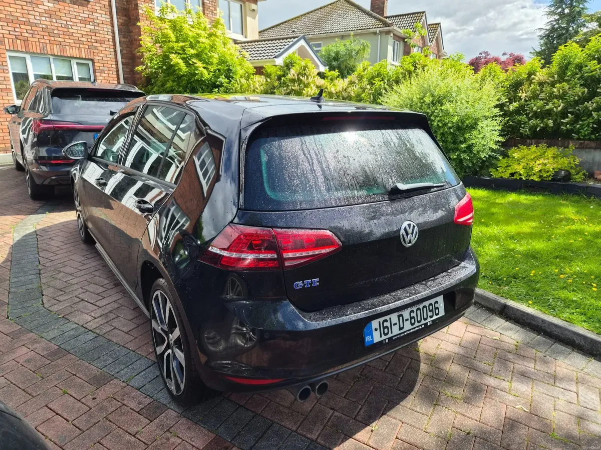 Volkswagen Golf 2016 GTE 1.4 hybrid Automatic - Image 3