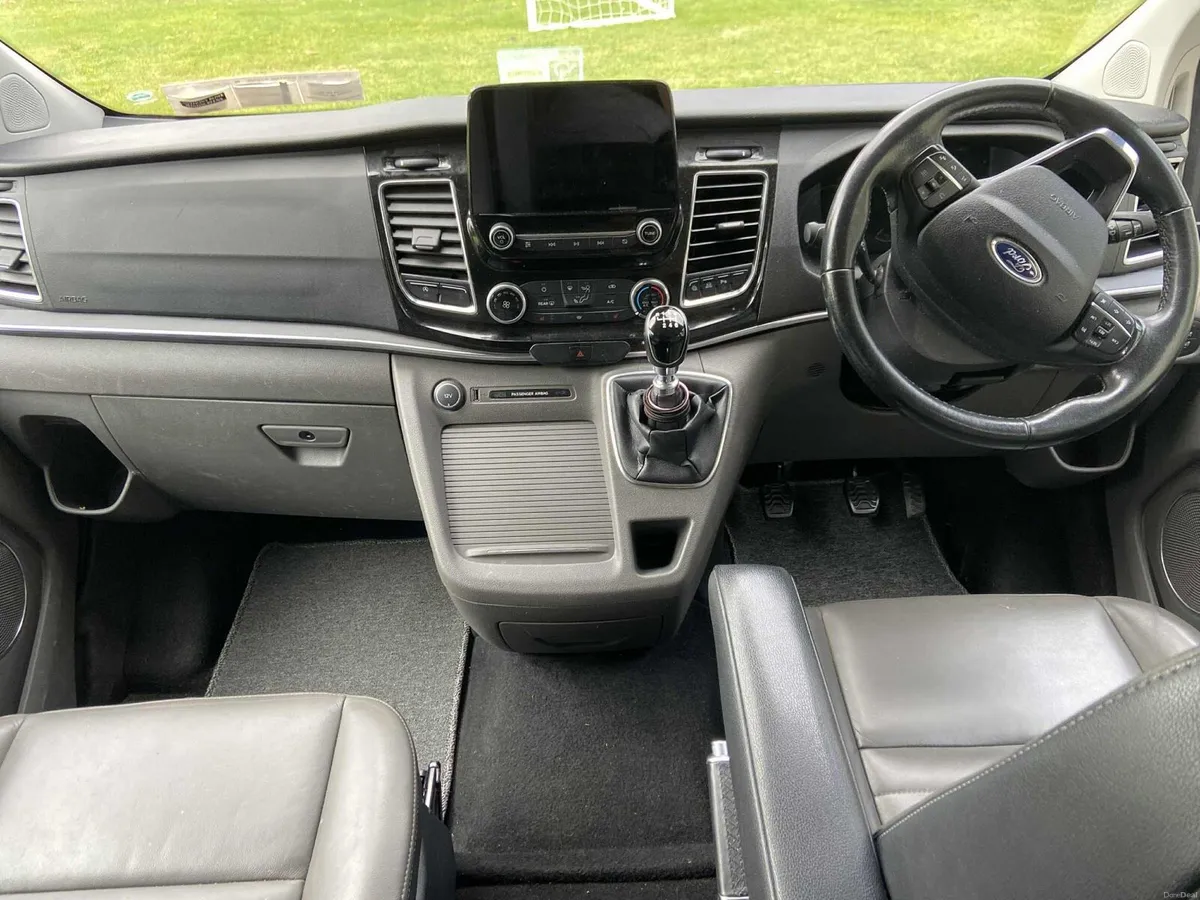 Car - Image 4