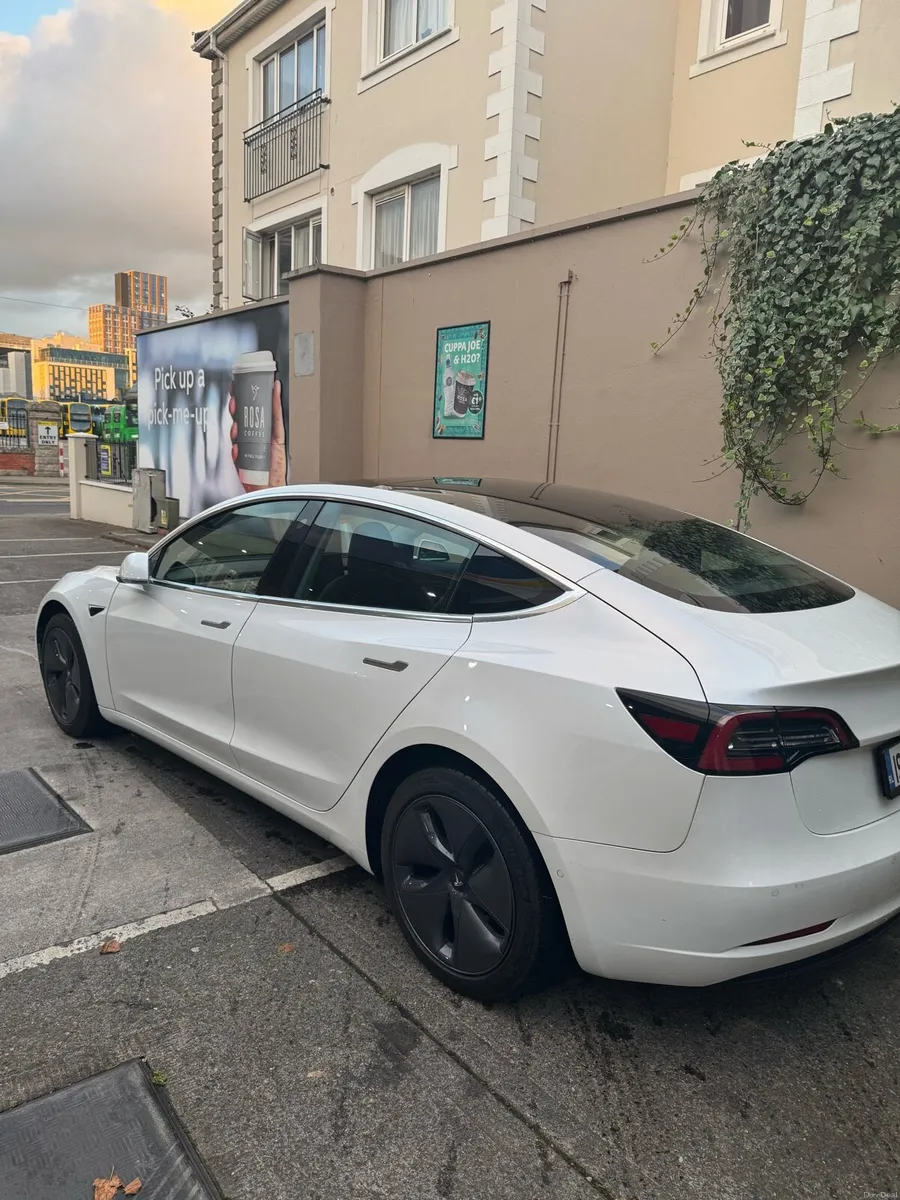 Tesla Model 3 - Enhanced Autopilot, Low Mileage - Image 2