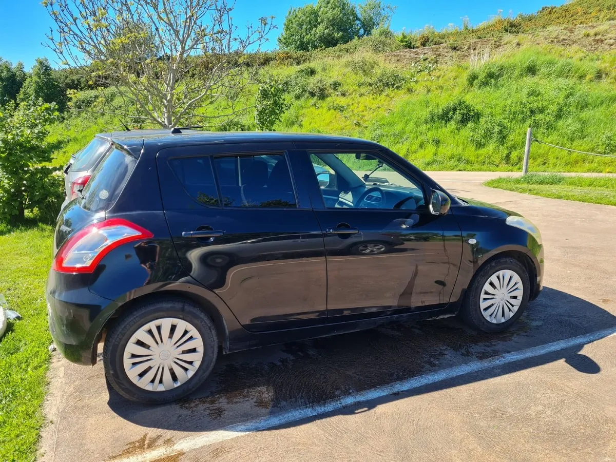 Suzuki Swift 2015 - Image 2