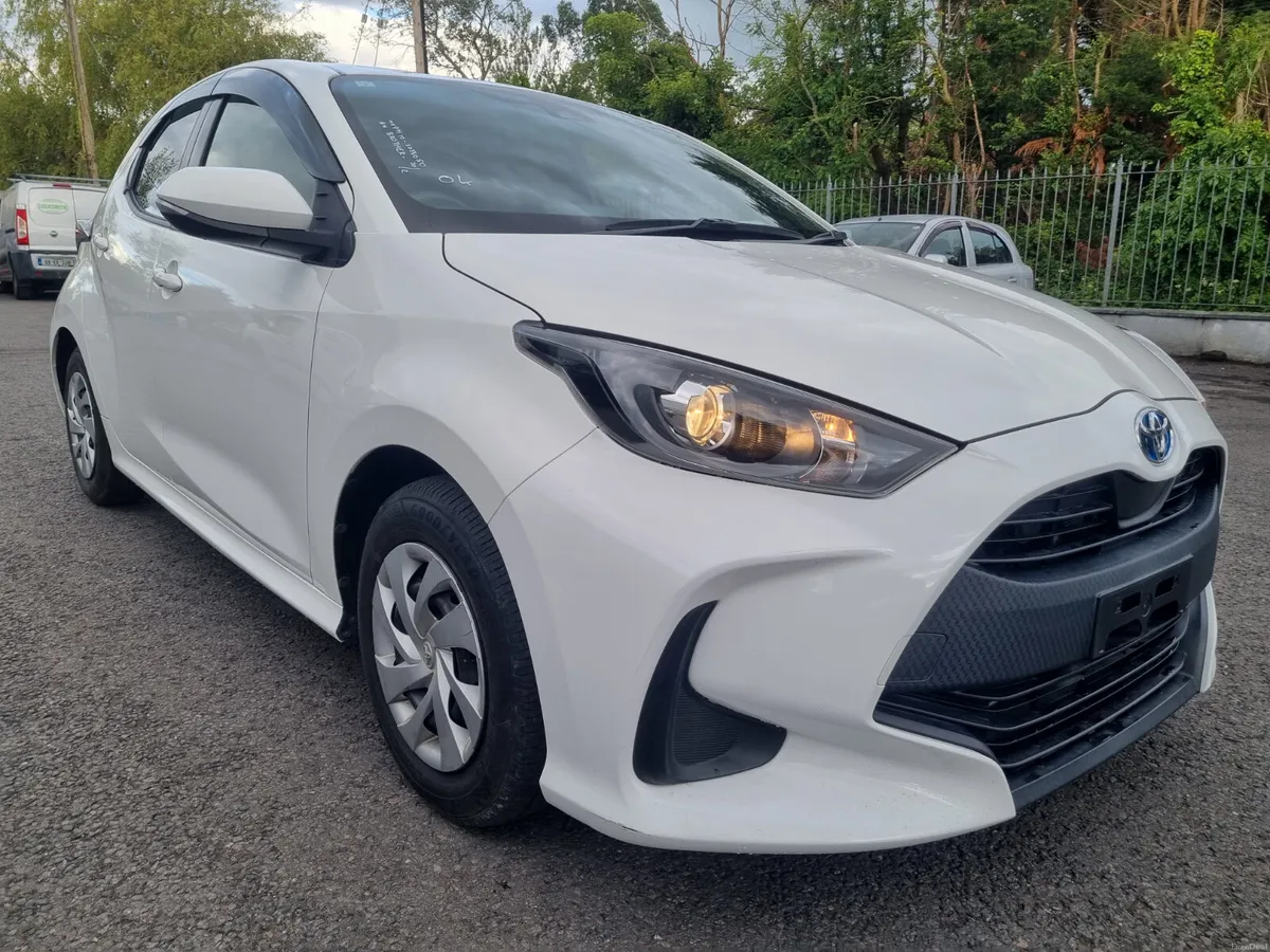 Toyota Yaris Hybrid Auto 85755 KM Japanese Import - Image 1