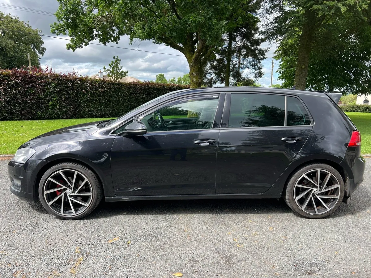 Volkswagen Golf 2.0TDI 150BHP - Image 3