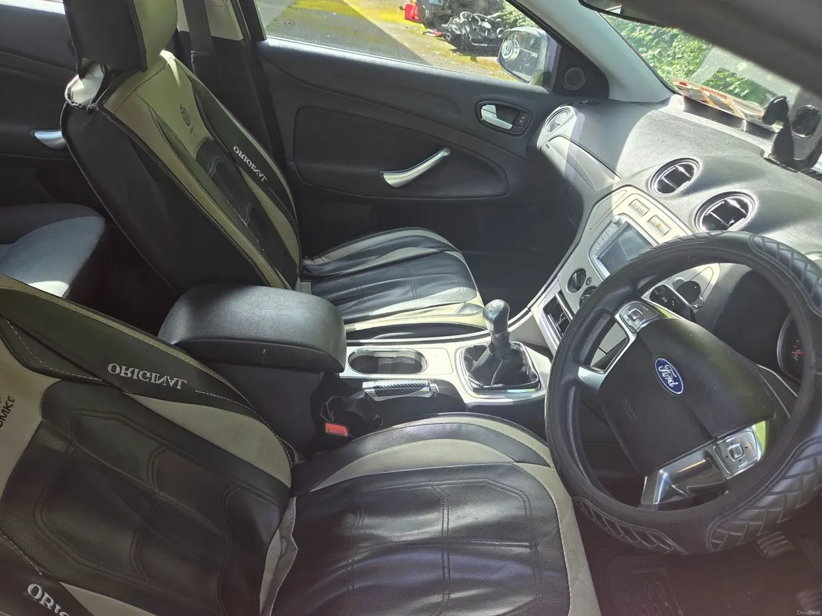 Ford Mondeo 2010 - Image 1