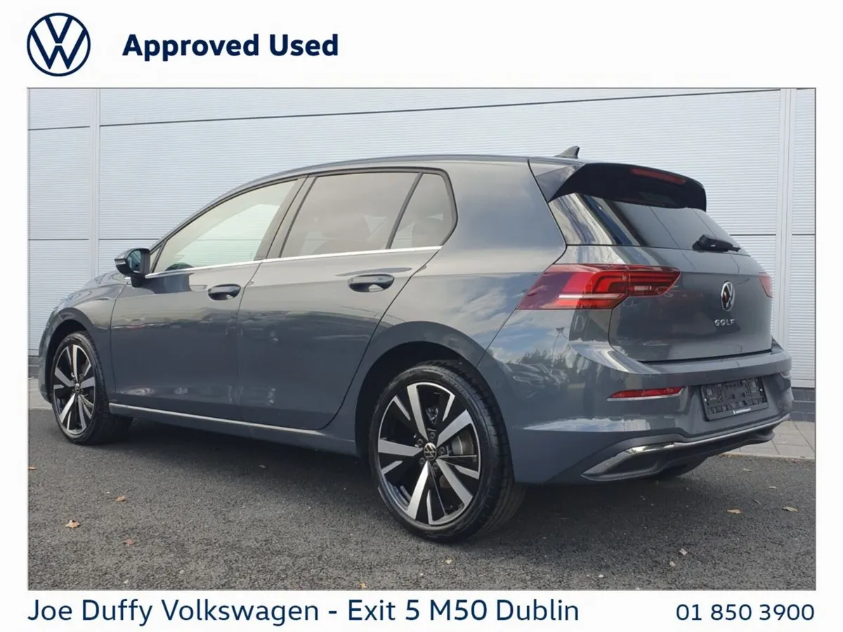 Volkswagen Golf STYLE 2.0 TDI 116HP - Image 4