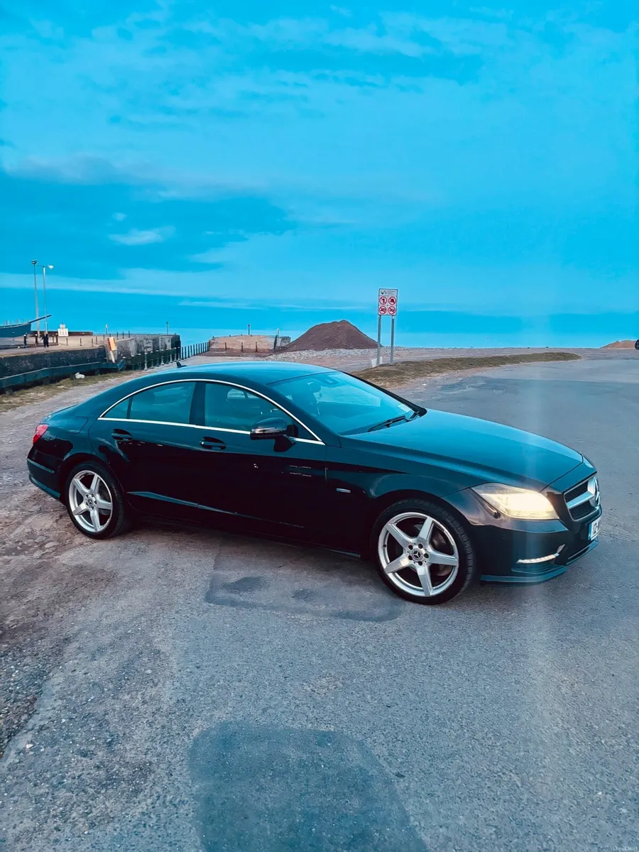 Mercedes-Benz CLS 2012 - Image 2