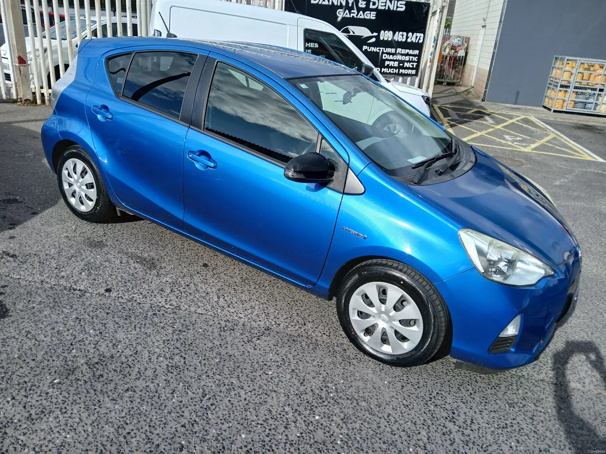 Toyota Aqua 2014 - Image 1