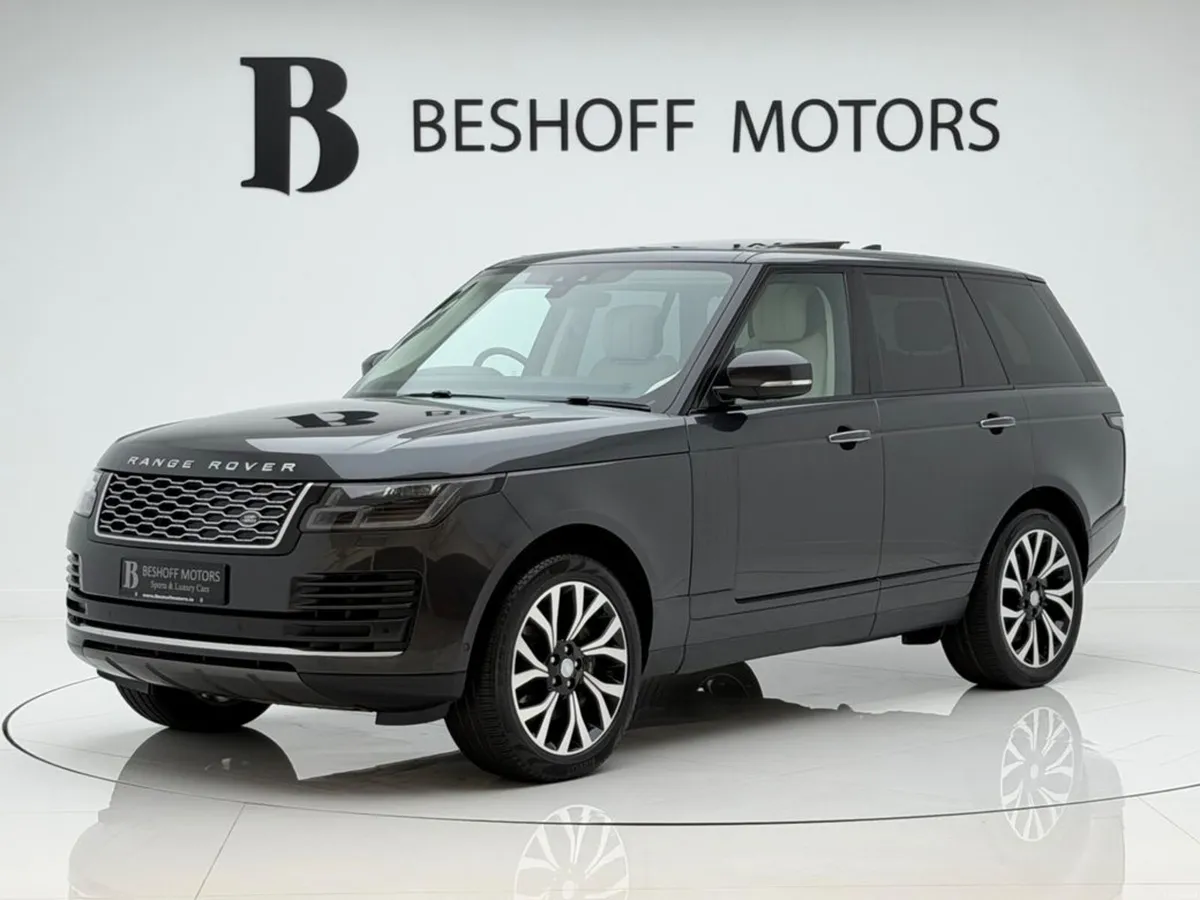 Land Rover Range Rover P400e VOGUE SE=IVORY INTERI - Image 1