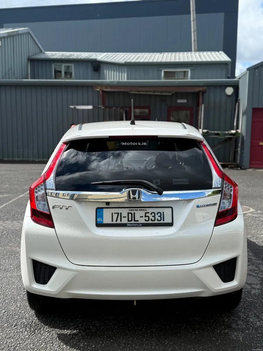 Honda Fit 2017 - Image 3