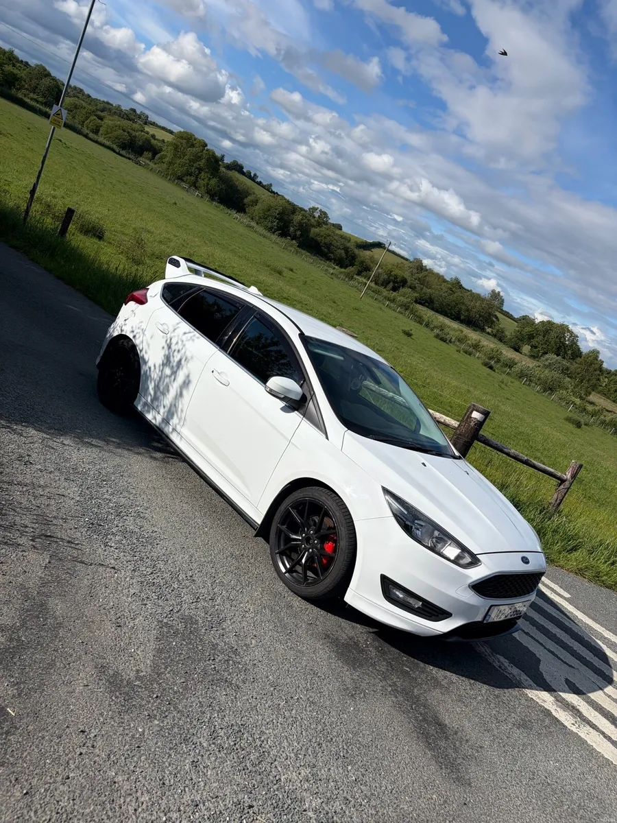 Ford focus - Image 2