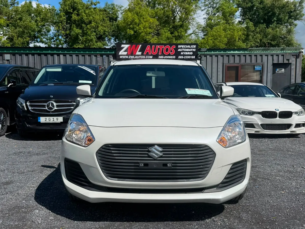 17 SUZUKI SWIFT 1.2 - Image 3
