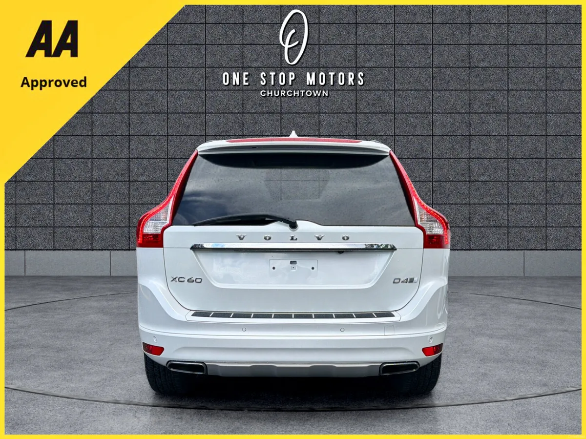 2017 Volvo XC60 2.0D D4 *INSCRIPTION MODEL* AUTO - Image 3