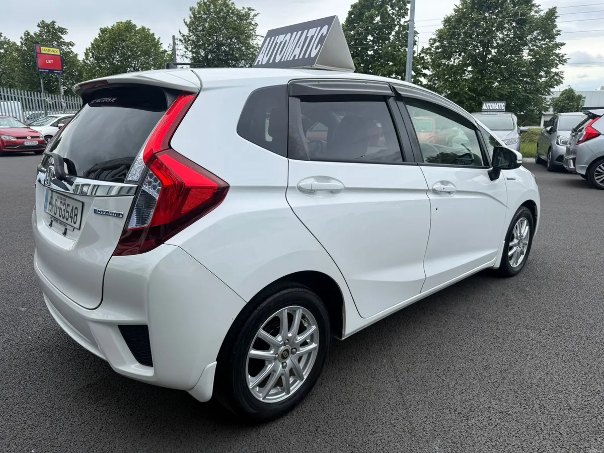 2015 Honda Fit 1.5 Hybrid Automatic,Leather  Specs - Image 5