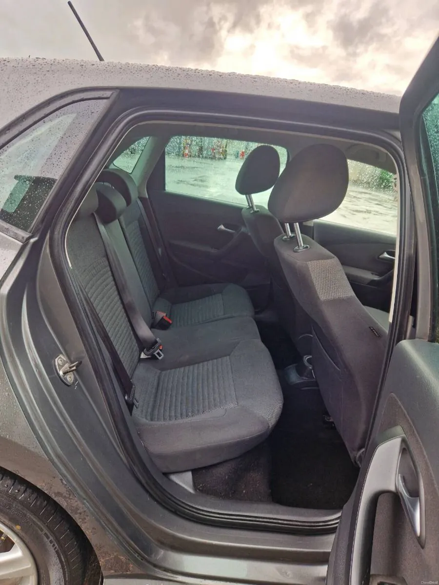 Volkswagen Polo 2012 - Image 4