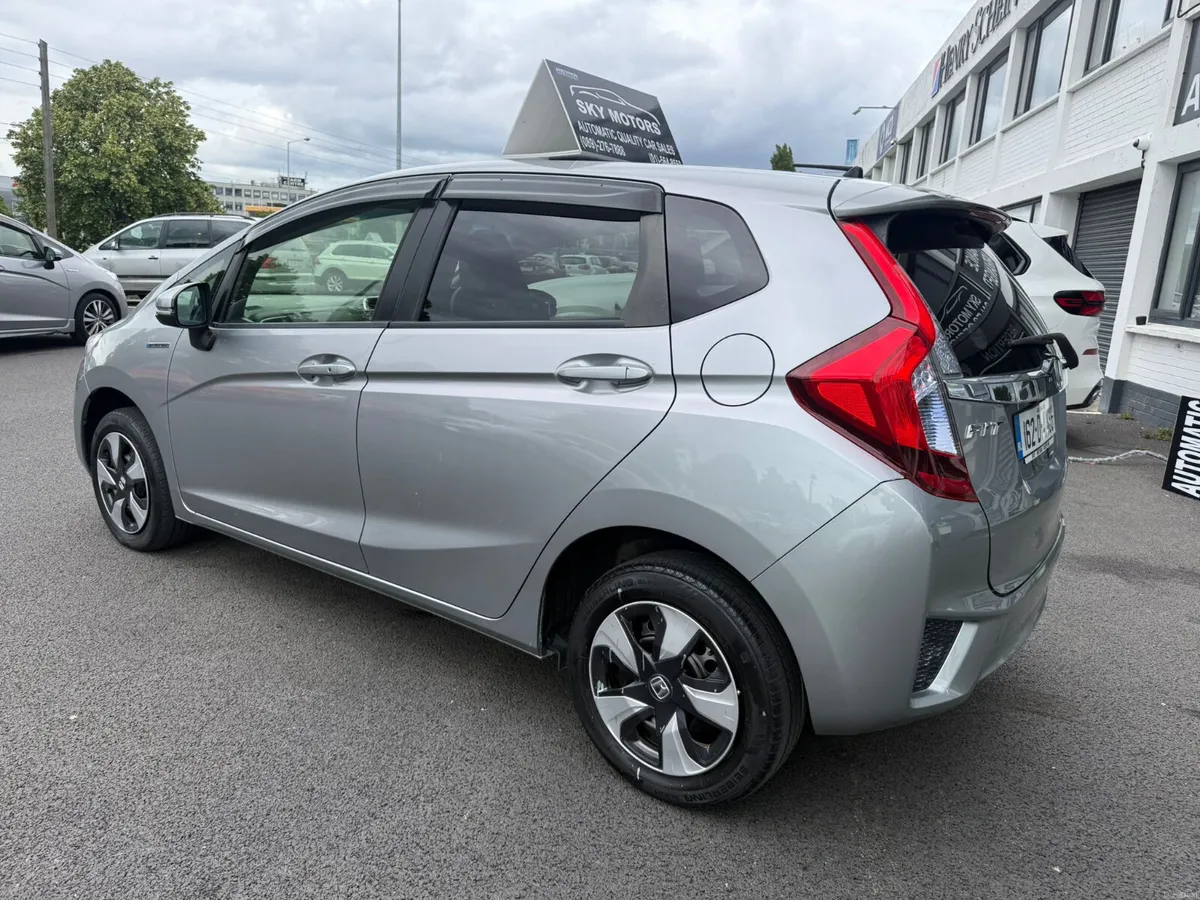 2016 Honda Fit 1.5 Hybrid Automatic 54K KM - Image 5