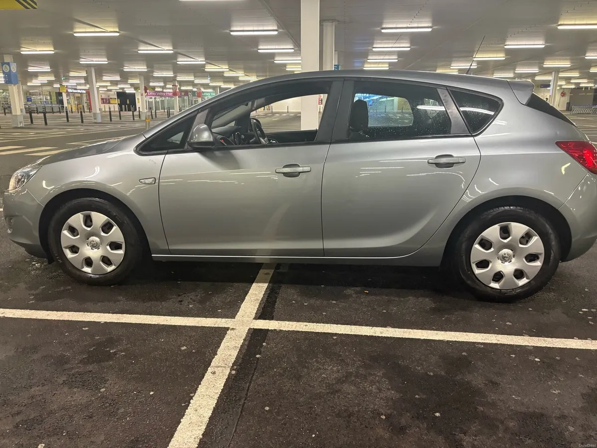 Vauxhall Astra 2012 1.7 CDTi | Fresh NCT | 192k KM - Image 2