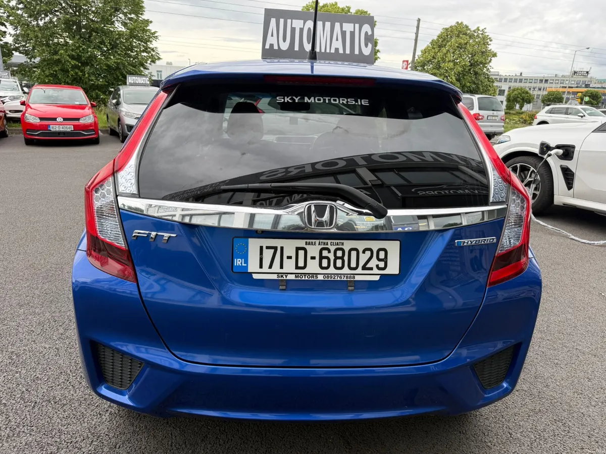 2017 Honda JAZZ/ Fit 1.5 Hybrid Auto,50K KM - Image 6