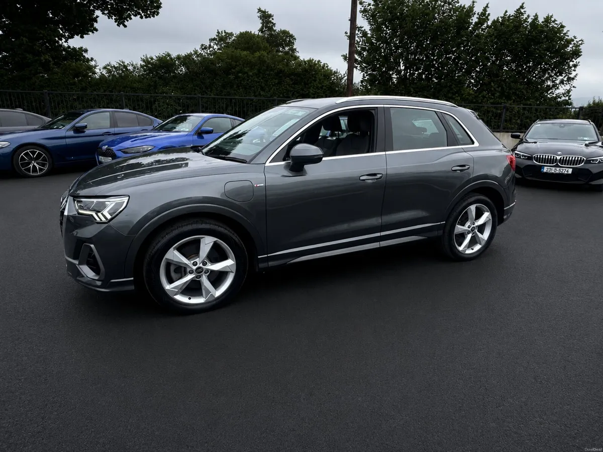 2022 Audi Q3 45 TFSI e S tronic S line 245ps - Image 3