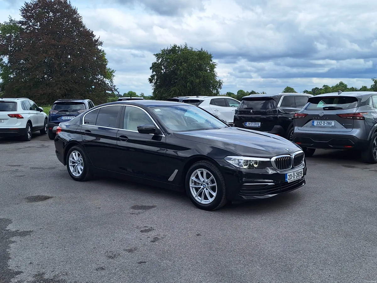 BMW 5-Series 520D SE *High Spec/New NCT/Immaculate - Image 1