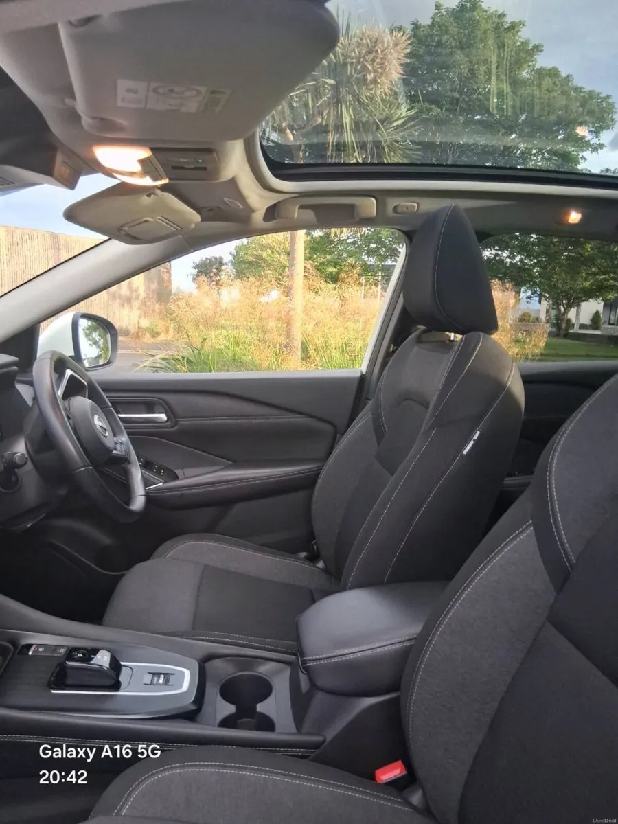 Nissan Qashqai Auto Hybrid Premium - Image 5