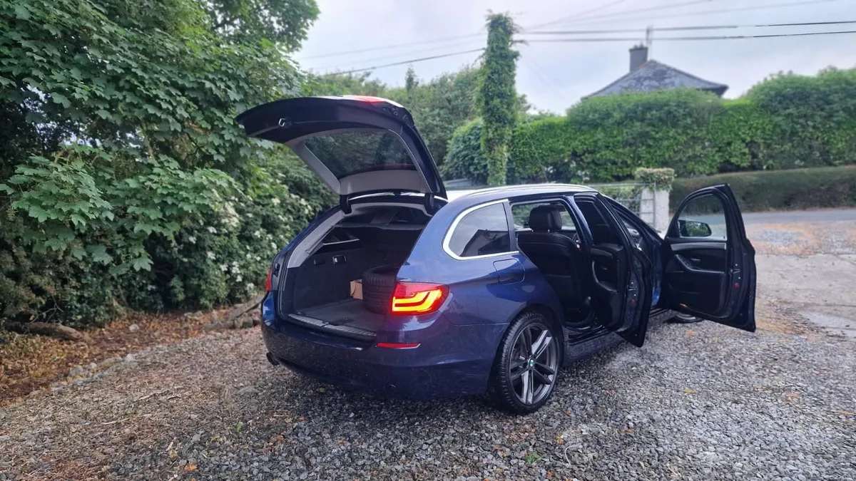 BMW 5-Series 2011/ Vehicle report available - Image 6
