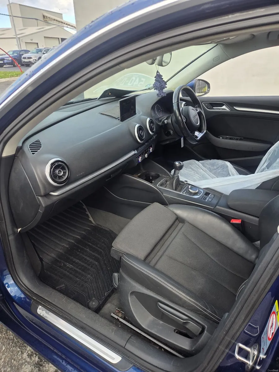 Audi A3 2014 - Image 2