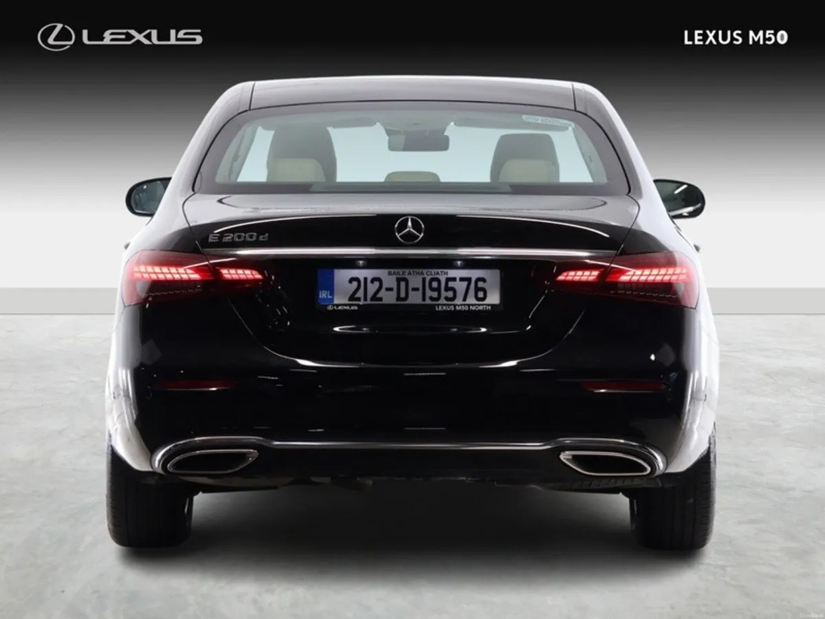 Mercedes-Benz E-Class D 4DR Auto - Image 5