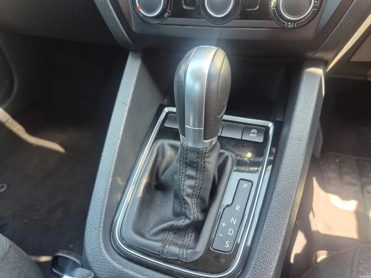 2015 Vw Jetta 2.0 diesel Automatic - Image 5