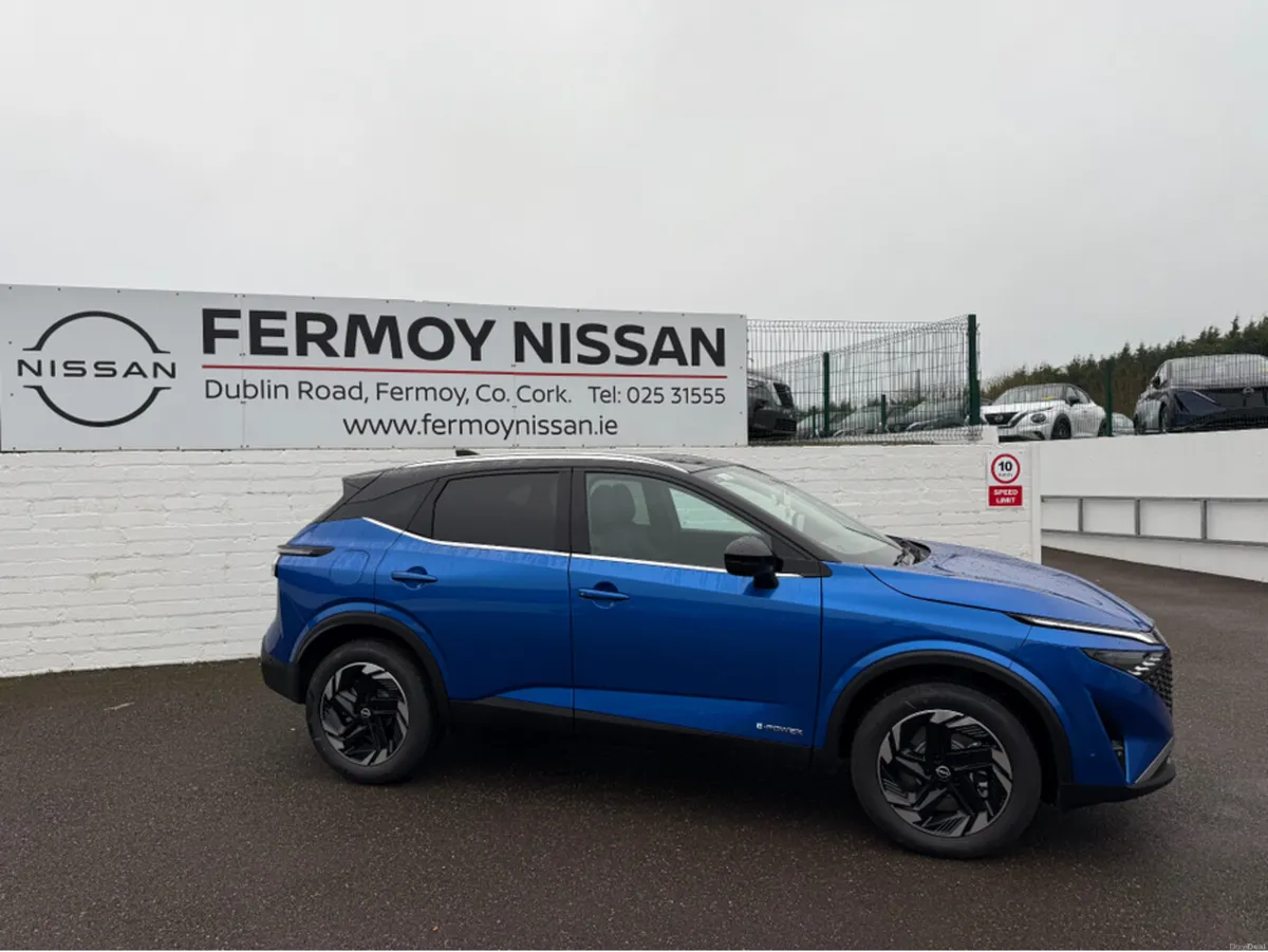 Nissan Qashqai SALE NOW ON SV PREMIUM HYBRID AUTO - Image 4