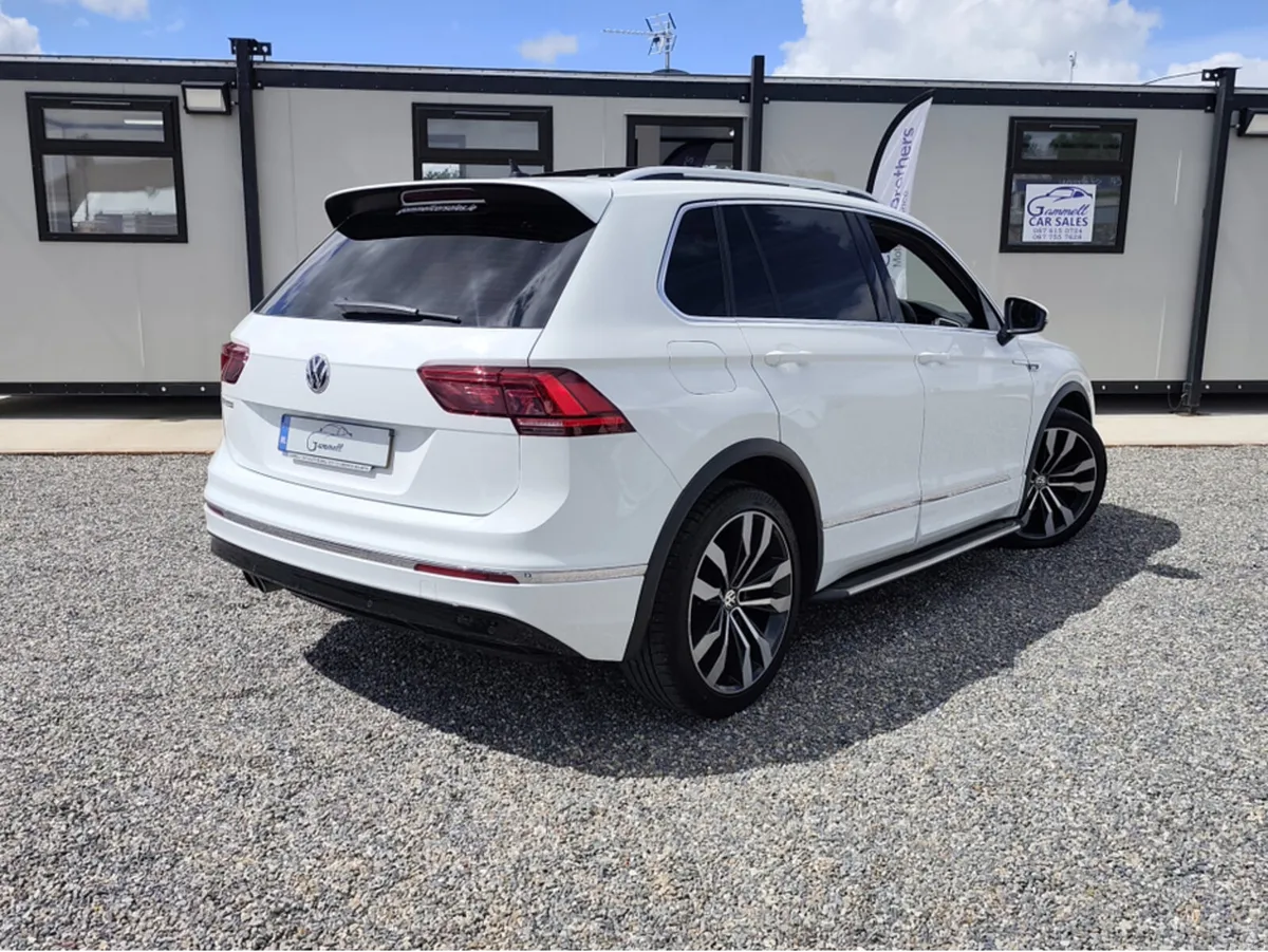 Volkswagen Tiguan R-LINE TDI S-A DSG - Image 2