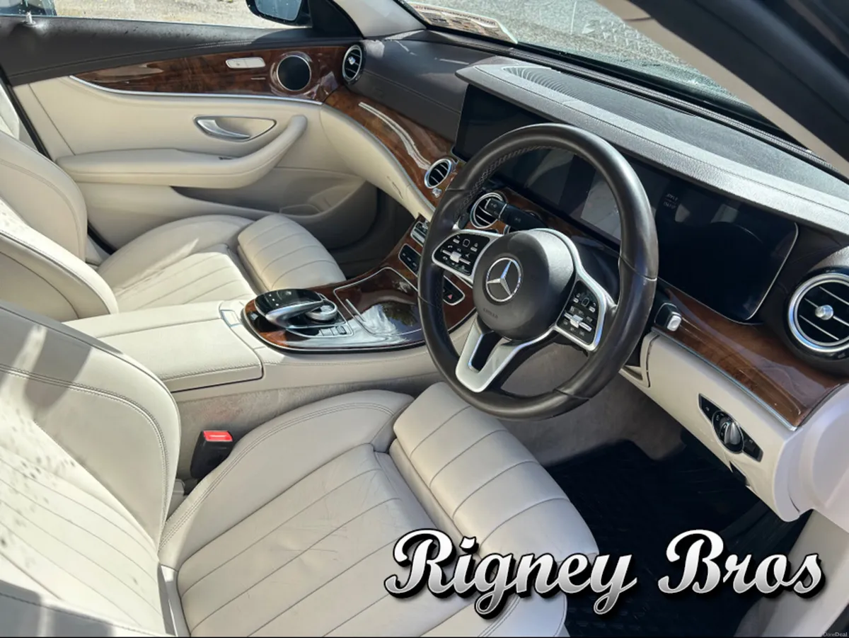 Mercedes-Benz E-Class 200 D AUTO 4DR - Image 6