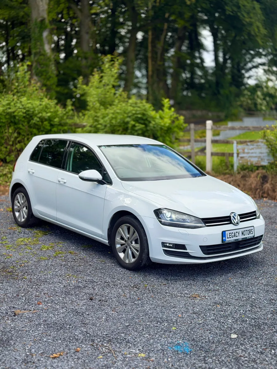 Volkswagen Golf | 2017 | 80,000 KM | Automatic 1.2 - Image 1