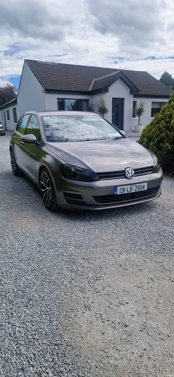 Volkswagen golf - Image 1
