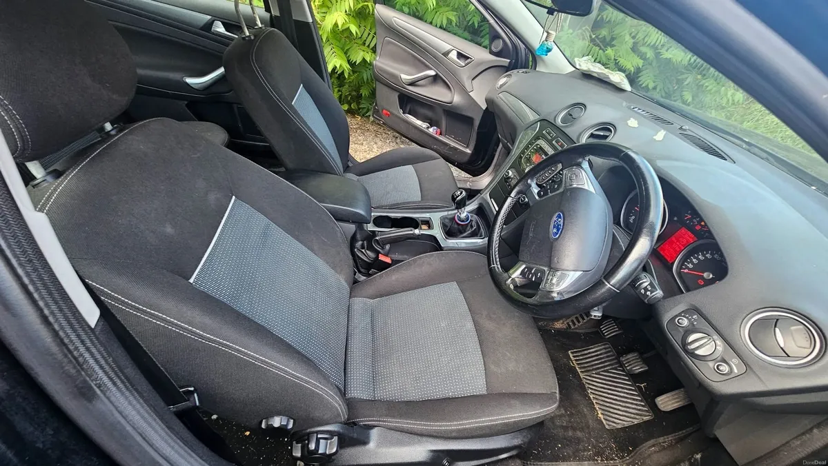 Ford Mondeo 2011 - Image 3