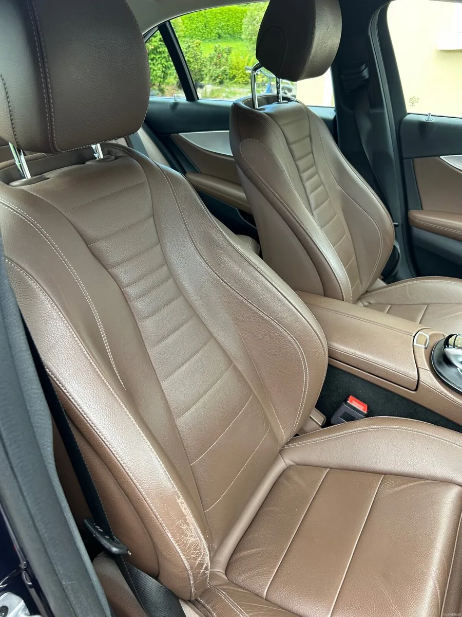 Mercedes-Benz E-Class 2019 - Image 5