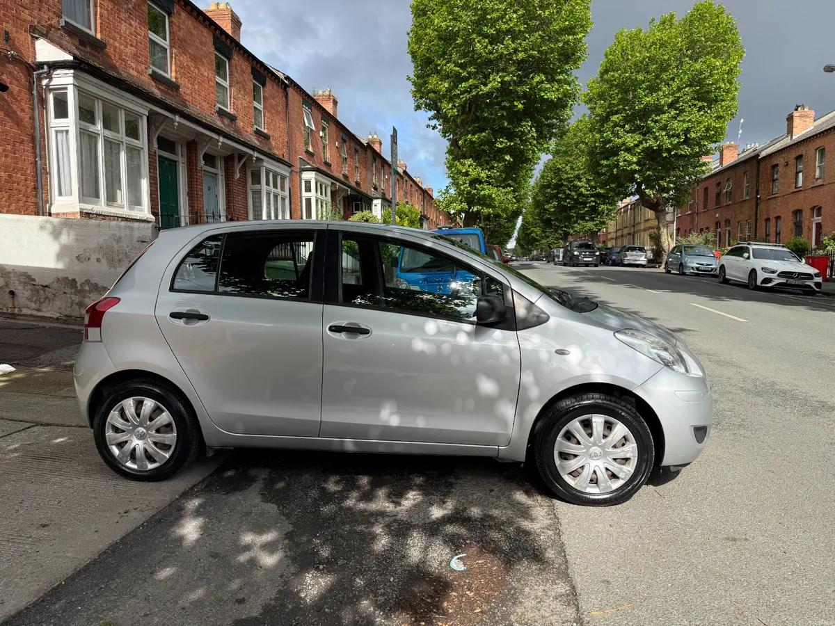 2010 Toyota Yaris, 1.0 Petrol, Only 108km, SIMI, - Image 4