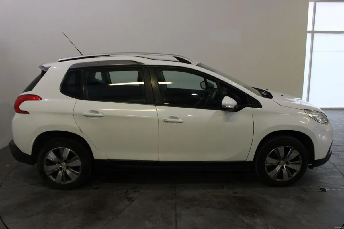 Peugeot 2008 1.2 VTI 82 bhp Active - 30 - WRITE OF - Image 4
