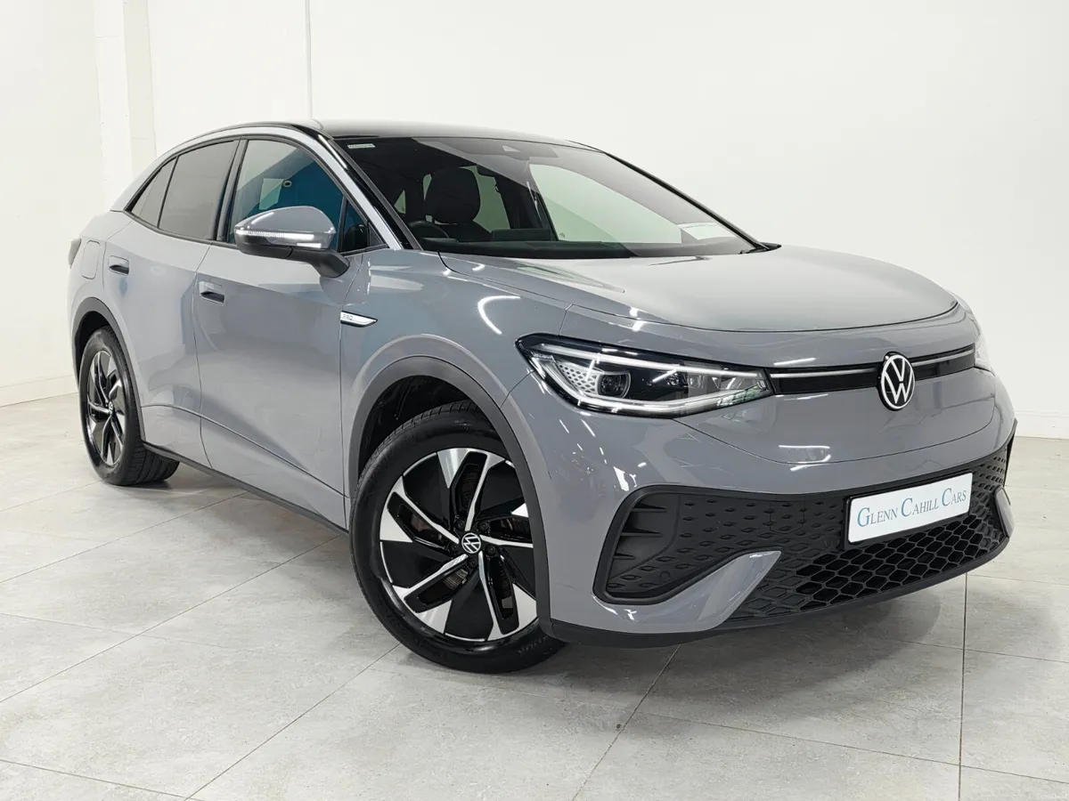 2023 Volkswagen ID5 77 kWh Style Pro - Pan Roof - Image 1