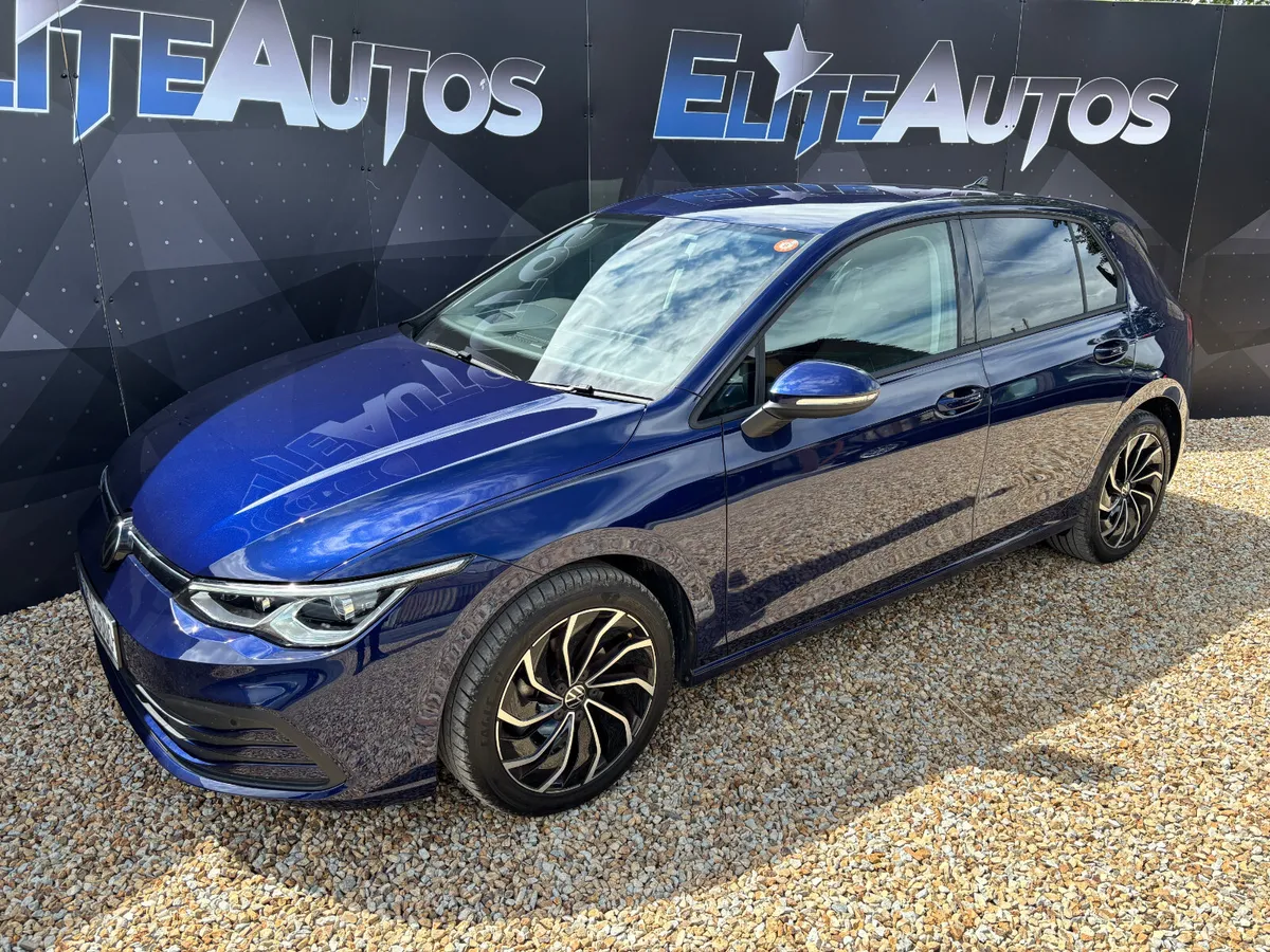 Volkswagen Golf TDI 2.0 Automatic 2024 - Image 2