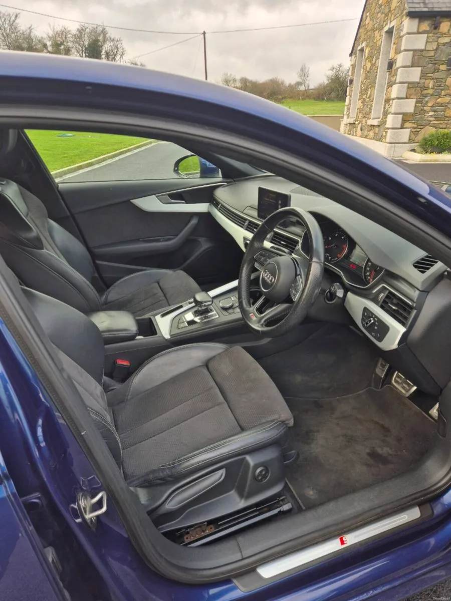 2017 Audi A4 2.0 S Line - Image 5