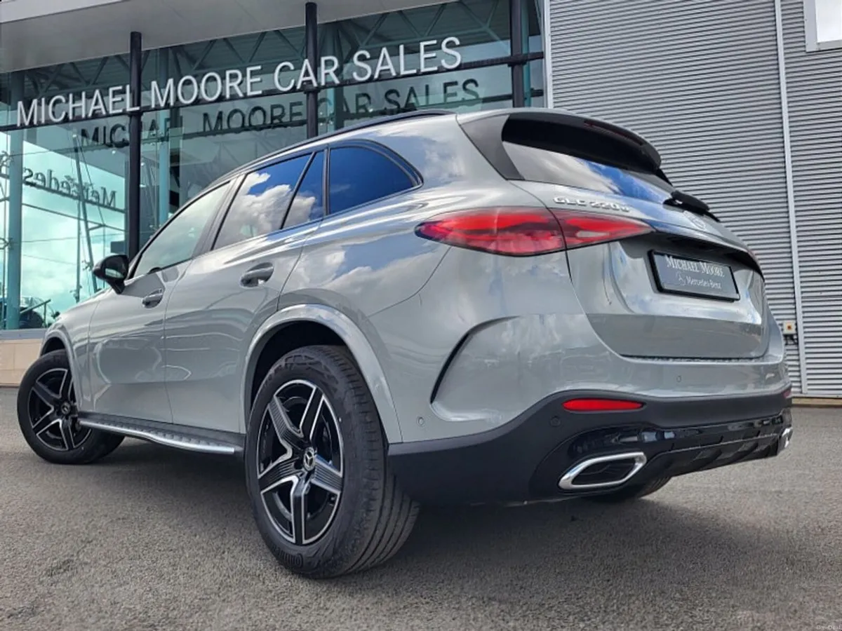 Mercedes-Benz GLC GLC220d 4MATIC AMG LINE PLUS AUT - Image 3