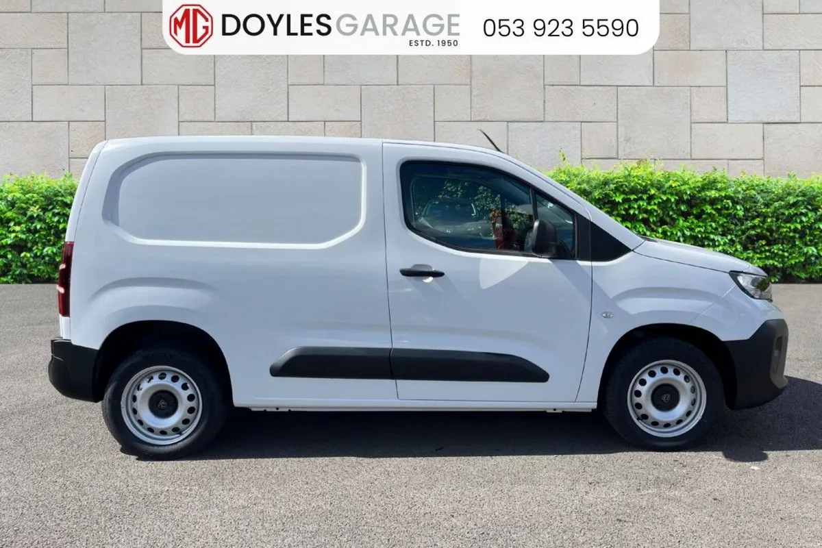 Peugeot Partner PARTNER PRO PLUS 1.5 HDI 100 1 - Image 2