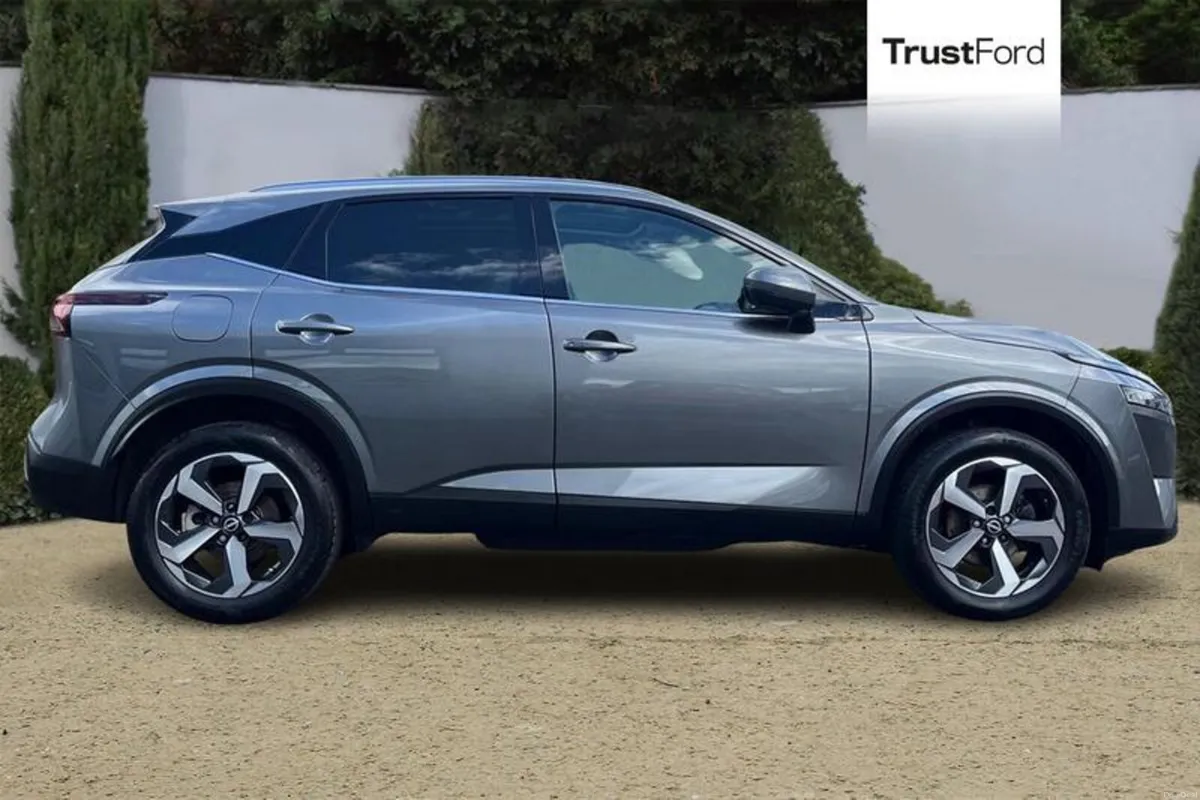 Nissan Qashqai N-Connecta - Image 3