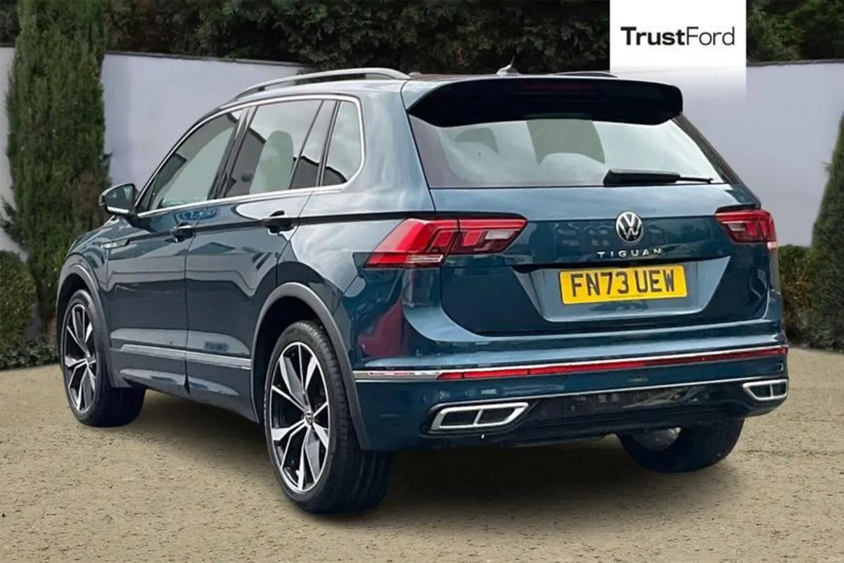 Volkswagen Tiguan R-Line Edition - Image 2