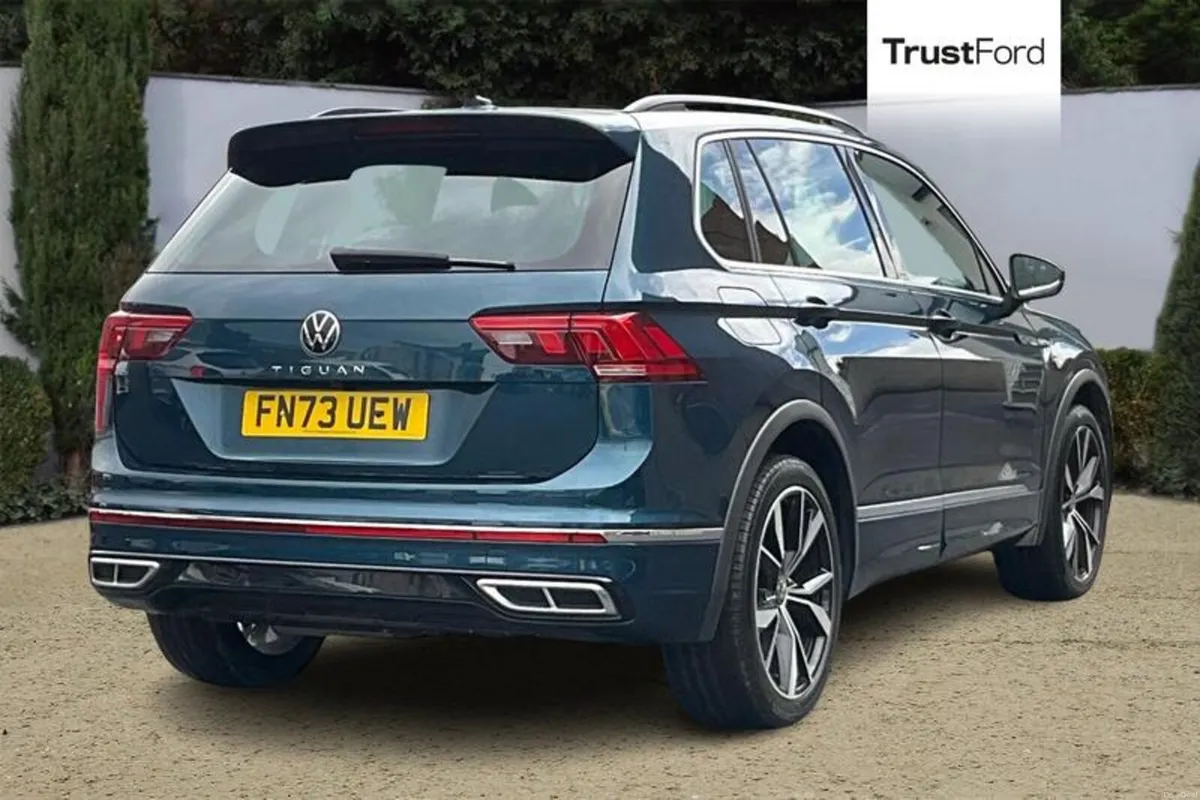 Volkswagen Tiguan R-Line Edition - Image 4