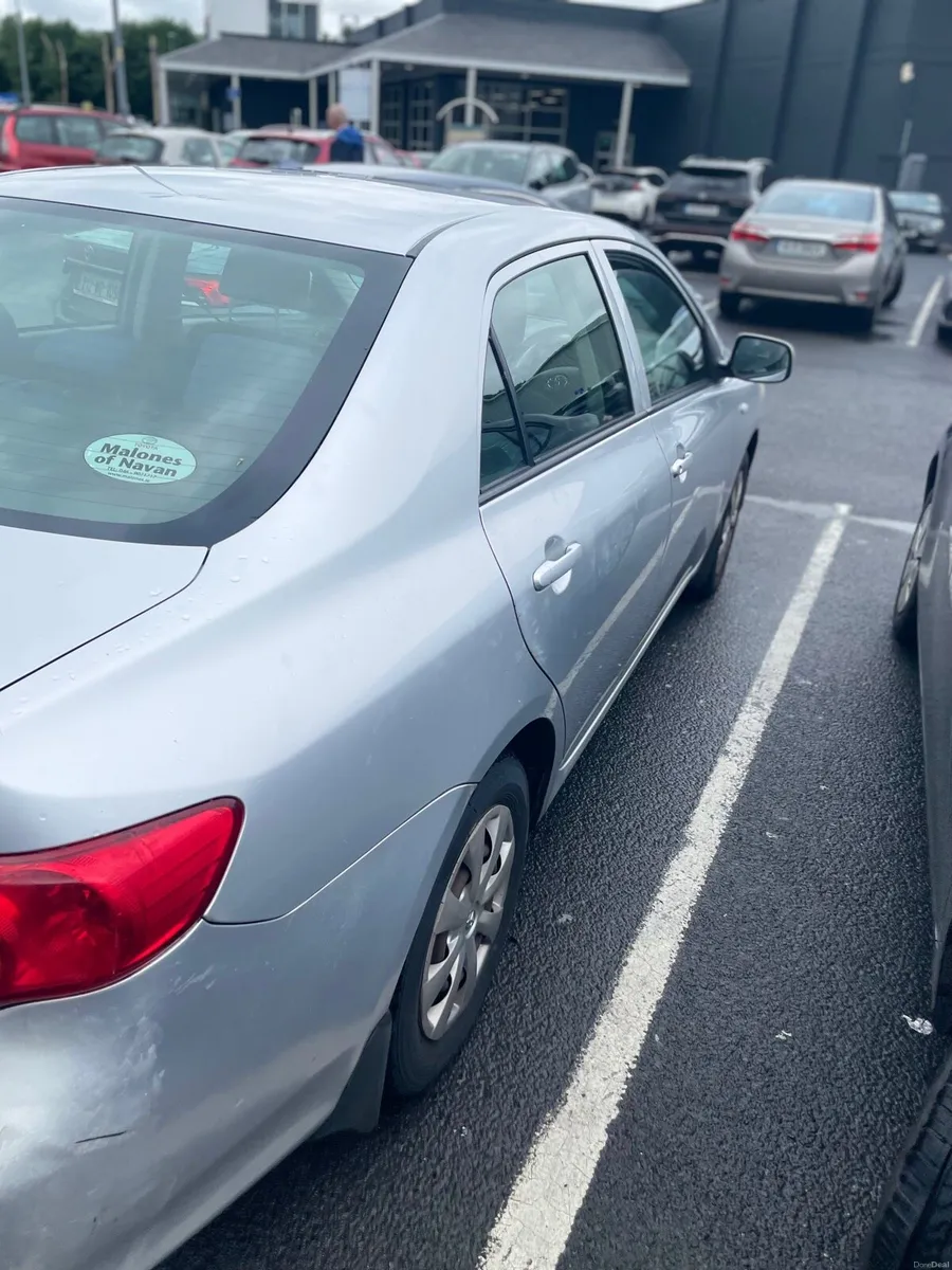 Car - Image 2