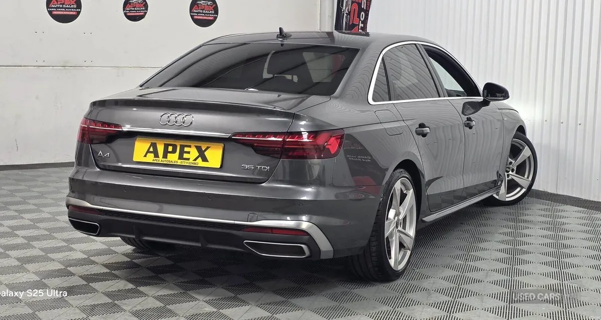 Audi A4 DIESEL SALOON - Image 3