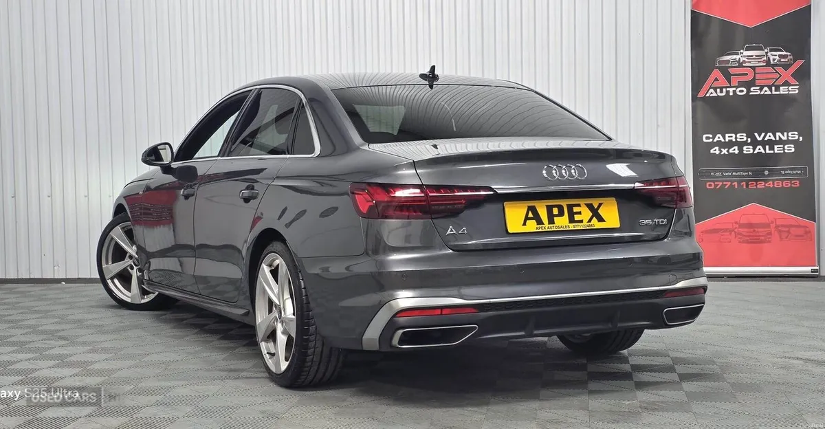 Audi A4 DIESEL SALOON - Image 4